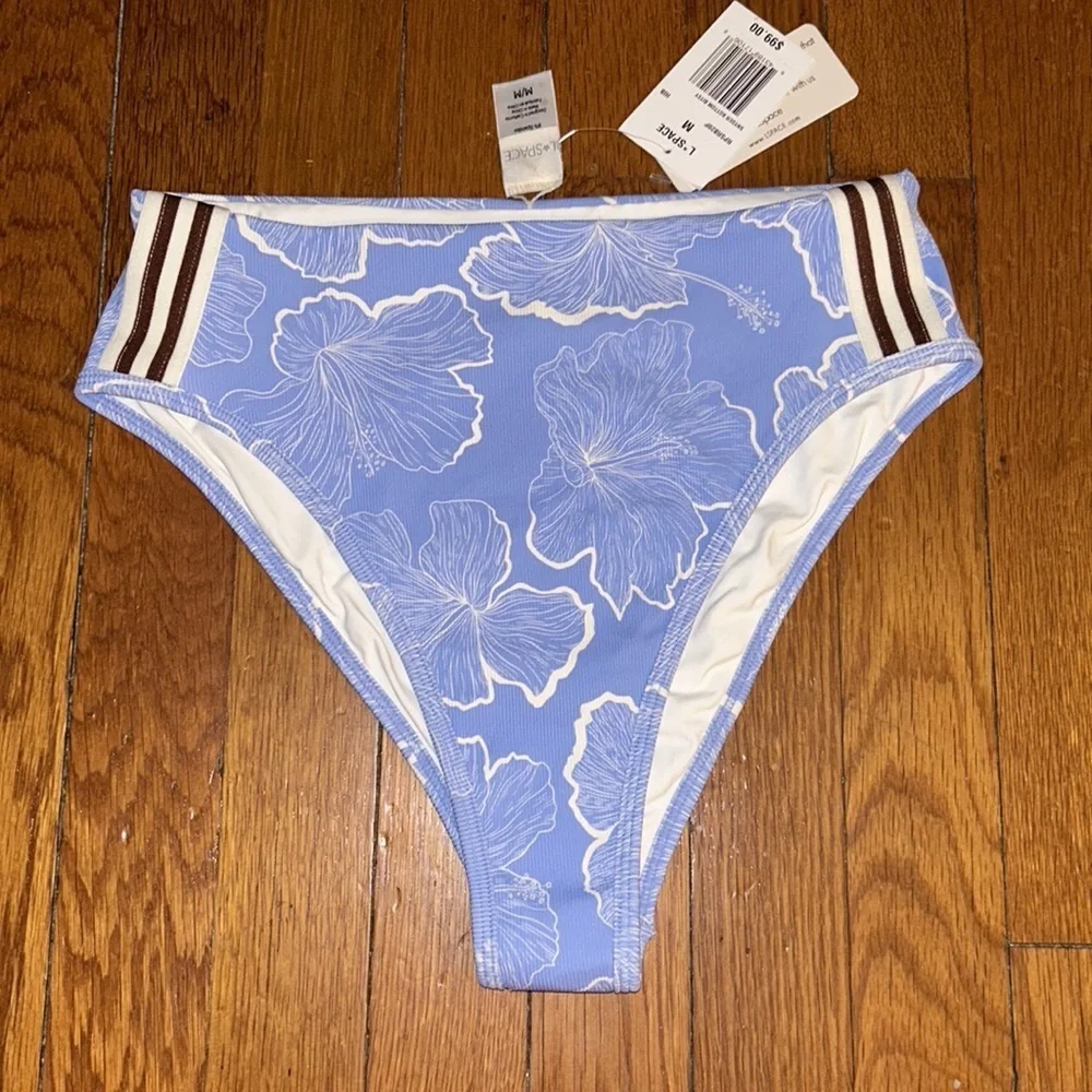 L*Space Miles Top and Synder Bottom Bitsy Set NWT Size Large, Medium